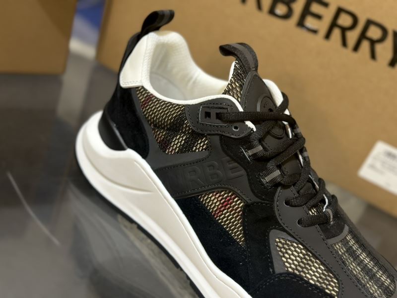 Burberry Low Shoes